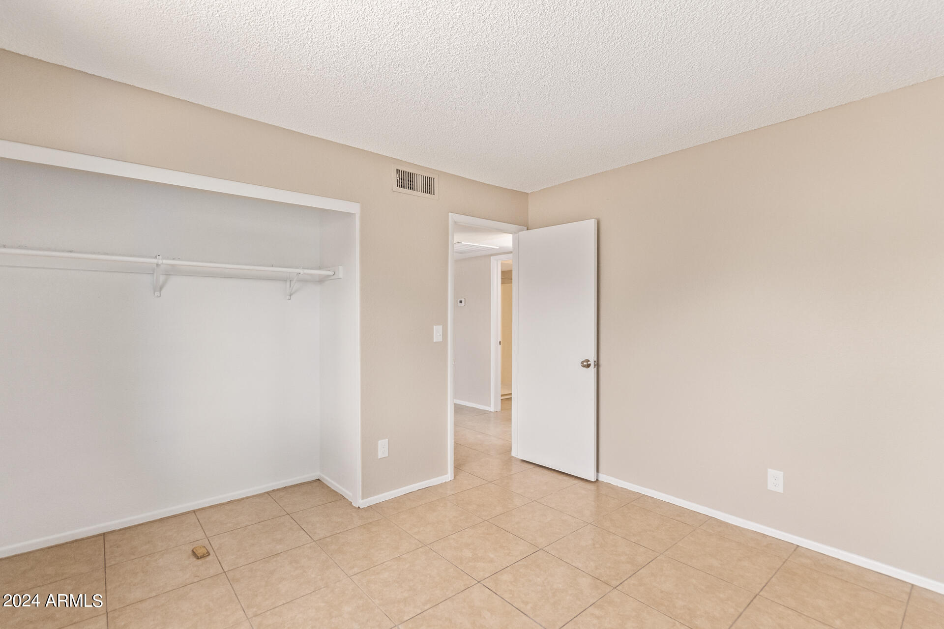 8302 West Osborn Road Phoenix, AZ 85037 - Photo 26 of 34 26 Osborn 8302