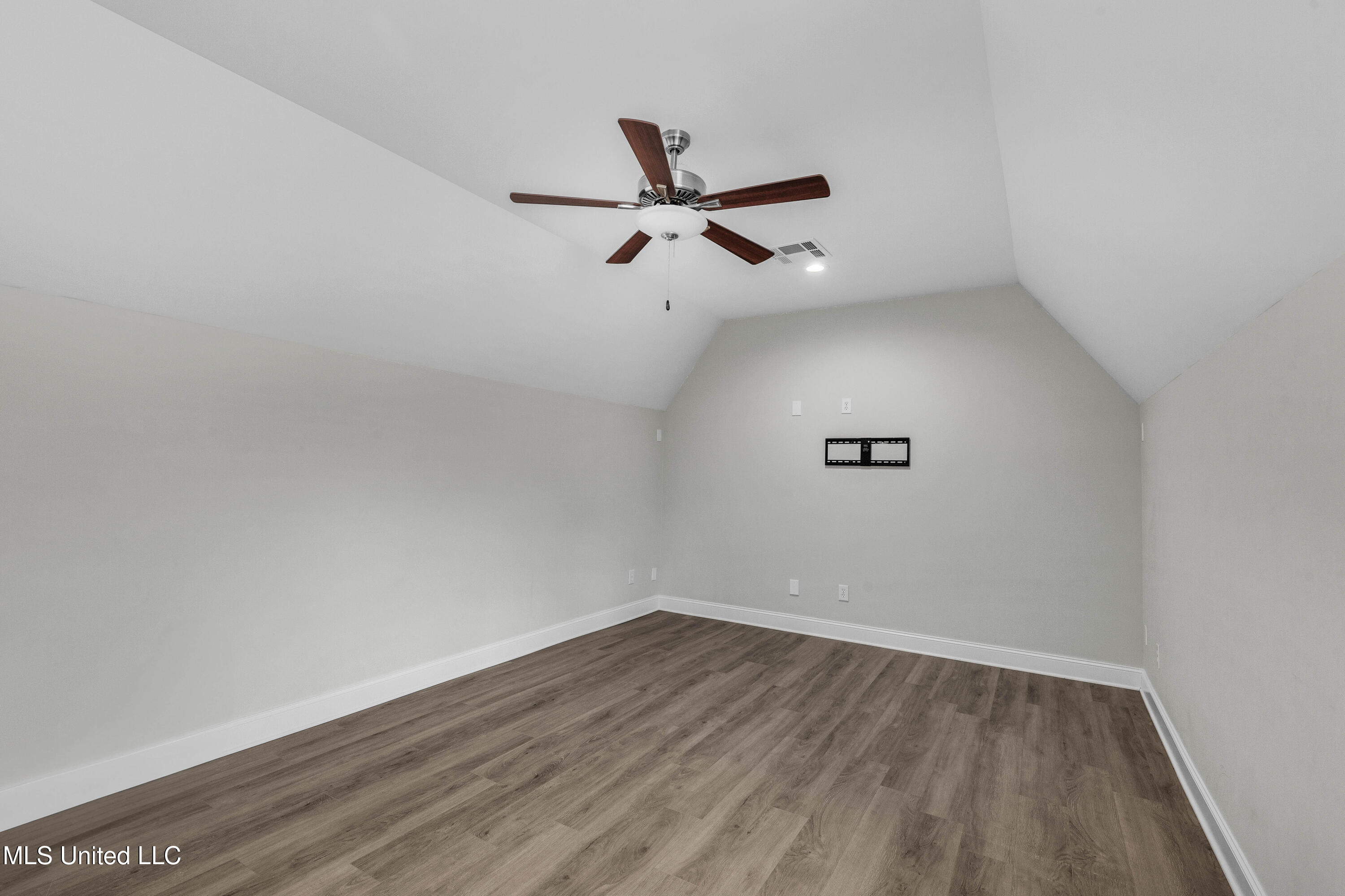 104 Bridgewater Loop Madison, MS 39110 - Photo 16 of 41 104 Bridgewater Loop-29