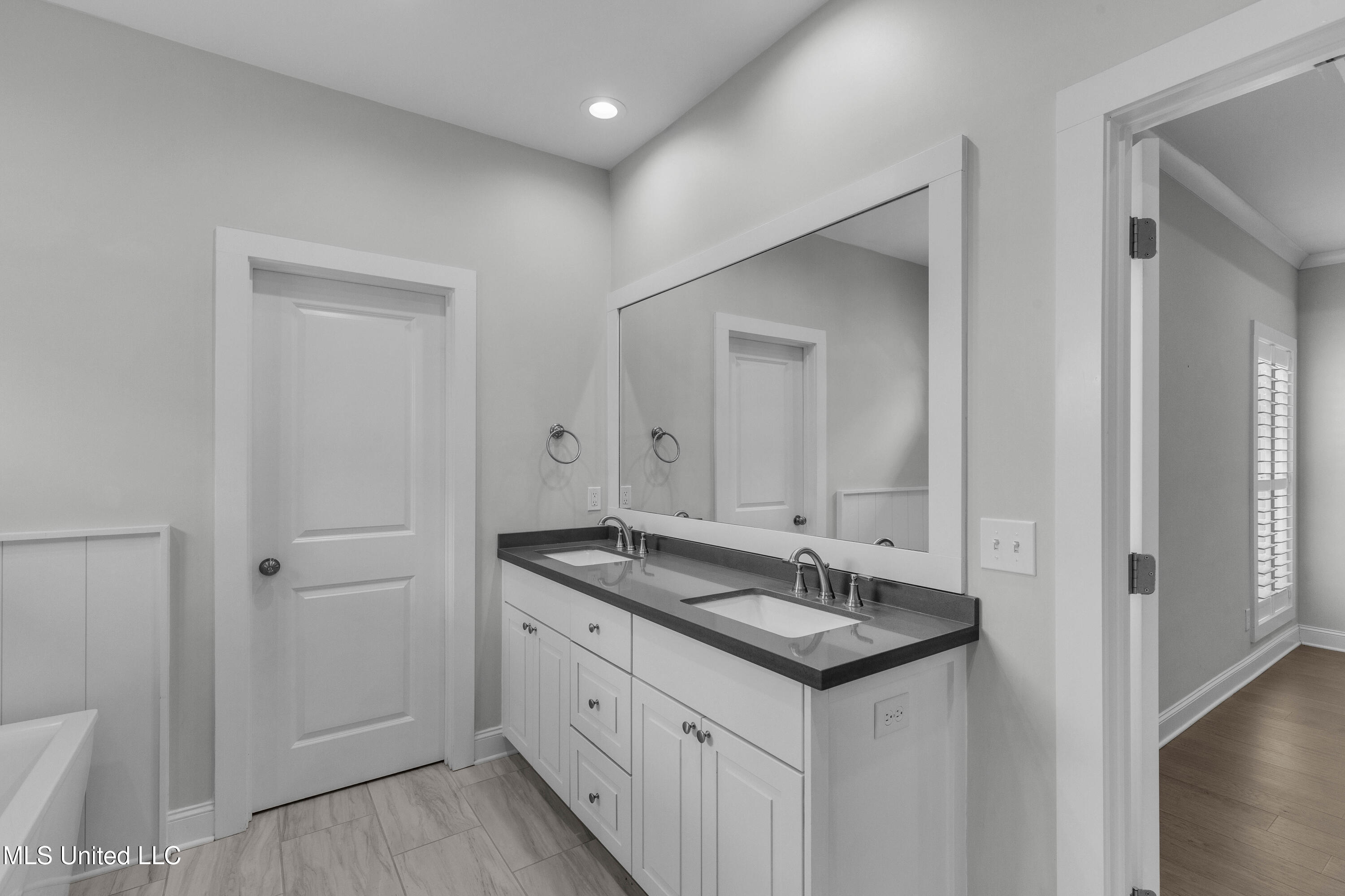 104 Bridgewater Loop Madison, MS 39110 - Photo 24 of 41 104 Bridgewater Loop-37