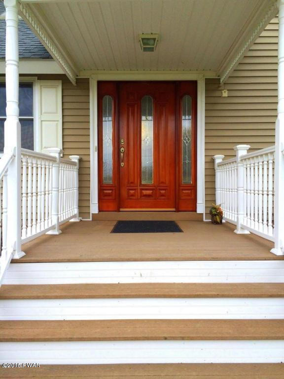 154 Spudeno Road Moscow, PA 18444 - Photo 3 of 42