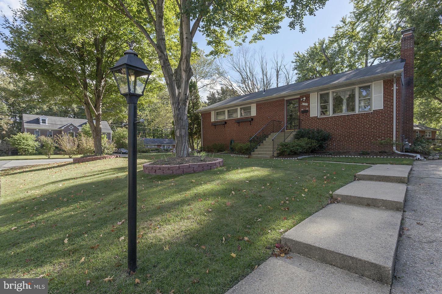 5523 Moultrie Road Springfield, VA 22151 - Photo 1 of 17 Exterior (General)