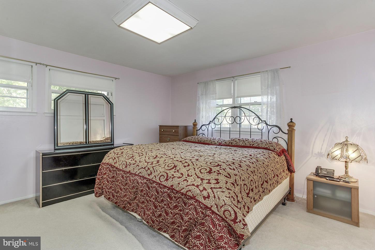 5523 Moultrie Road Springfield, VA 22151 - Photo 5 of 17 Bath (Master)