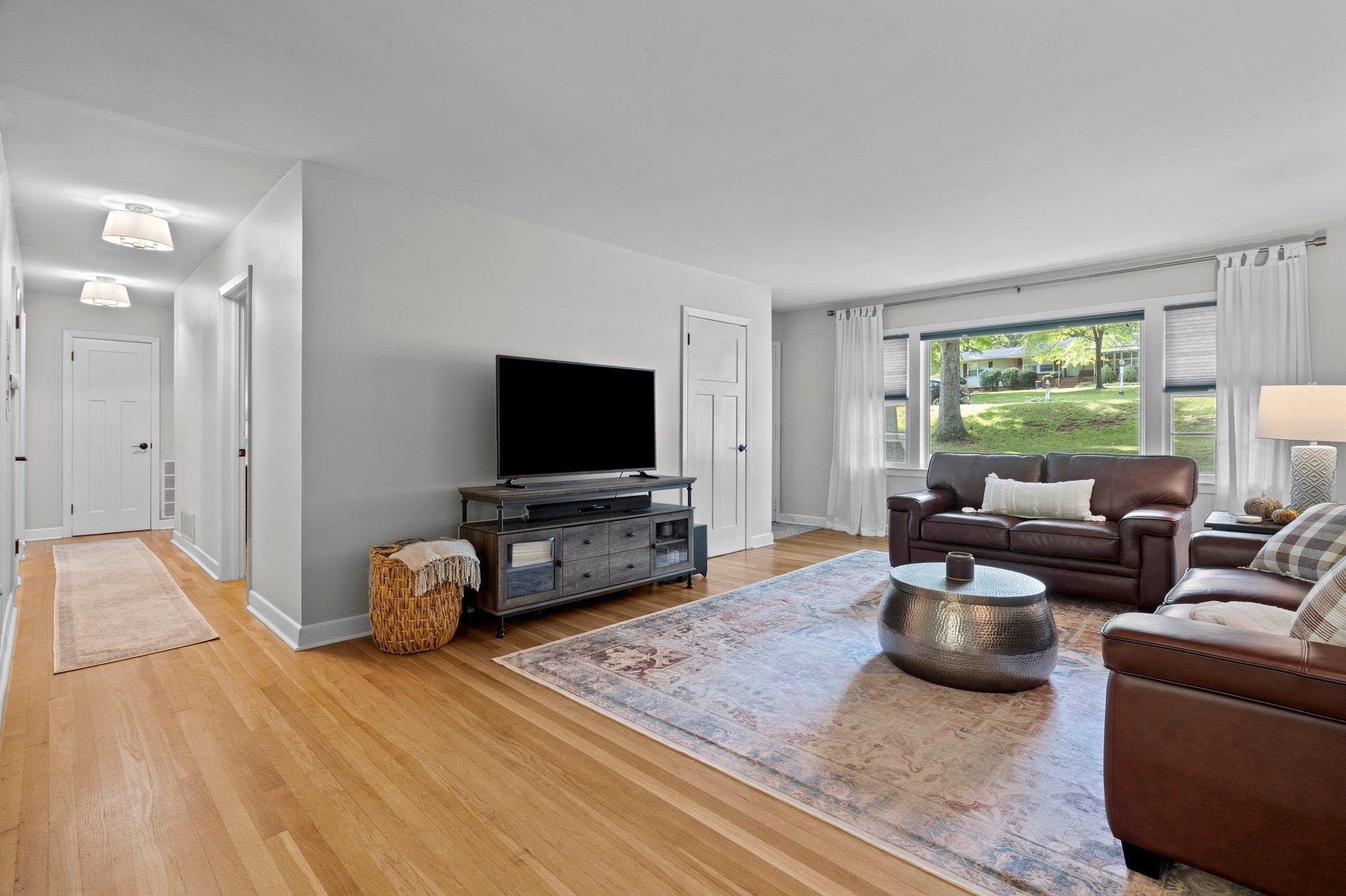 341 Meredith Street Raleigh, NC 27606 - Photo 8 of 28 Photo 8