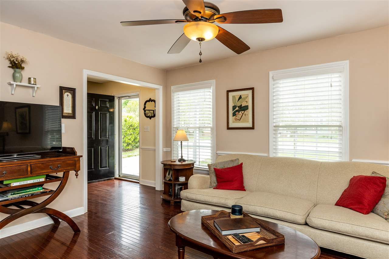 4807 Butler Street Durham, NC 27707 - Photo 6 of 28 Living Room