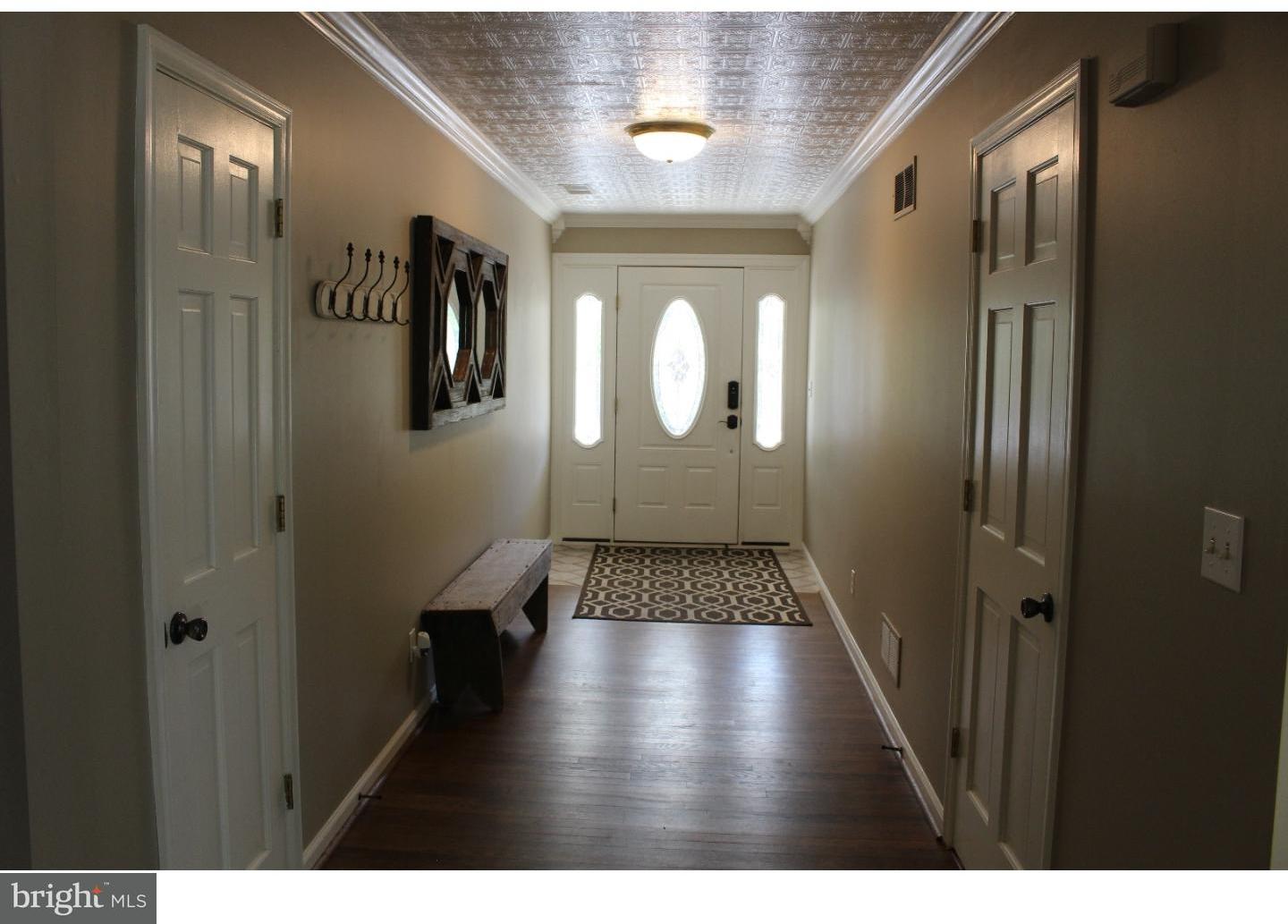 708 North Whitford Road Exton, PA 19341 - Photo 3 of 25 Foyer