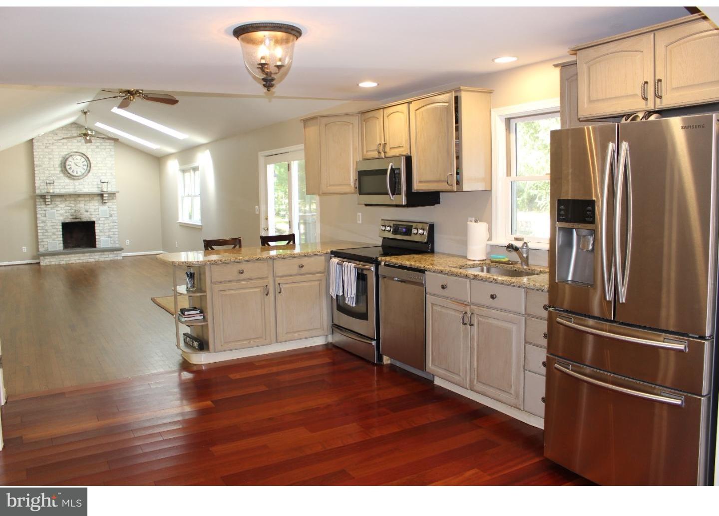 708 North Whitford Road Exton, PA 19341 - Photo 7 of 25 Kitchen