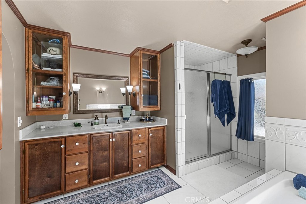 5545 Tower Riverside, CA 92506 - Photo 45 of 70