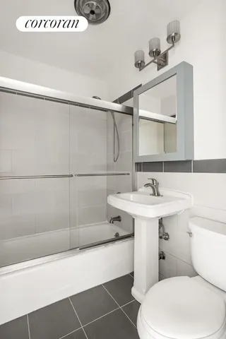 $385,000 | 45 Overlook Terrace, Unit 5B | Hudson Heights