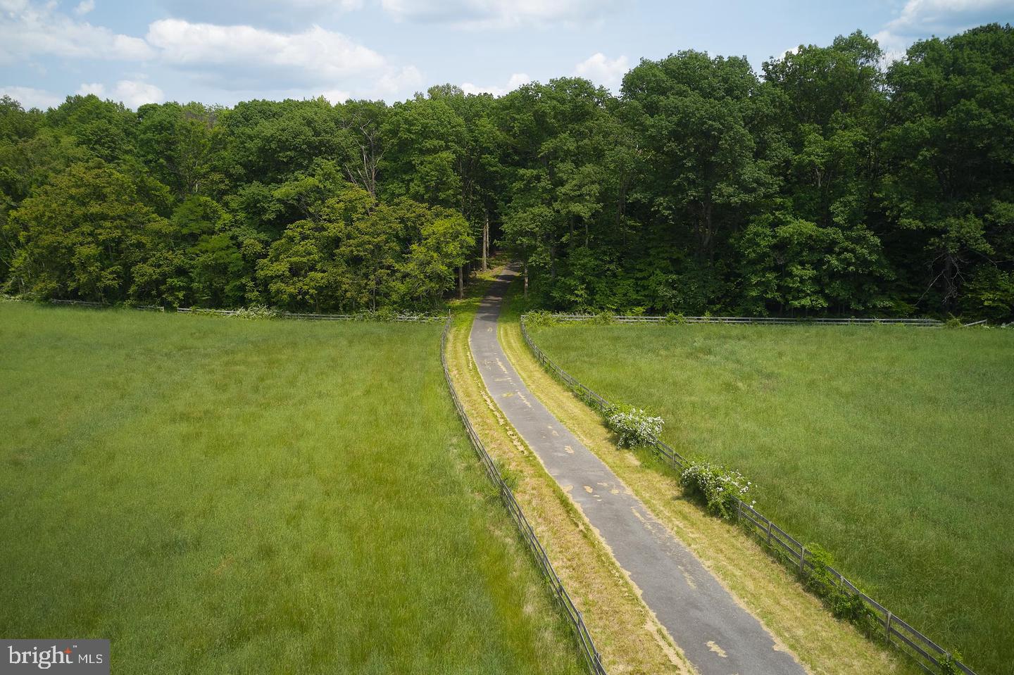 21050 Big Woods Road Dickerson, MD 20842 - Photo 56 of 62 Gallery Image 56