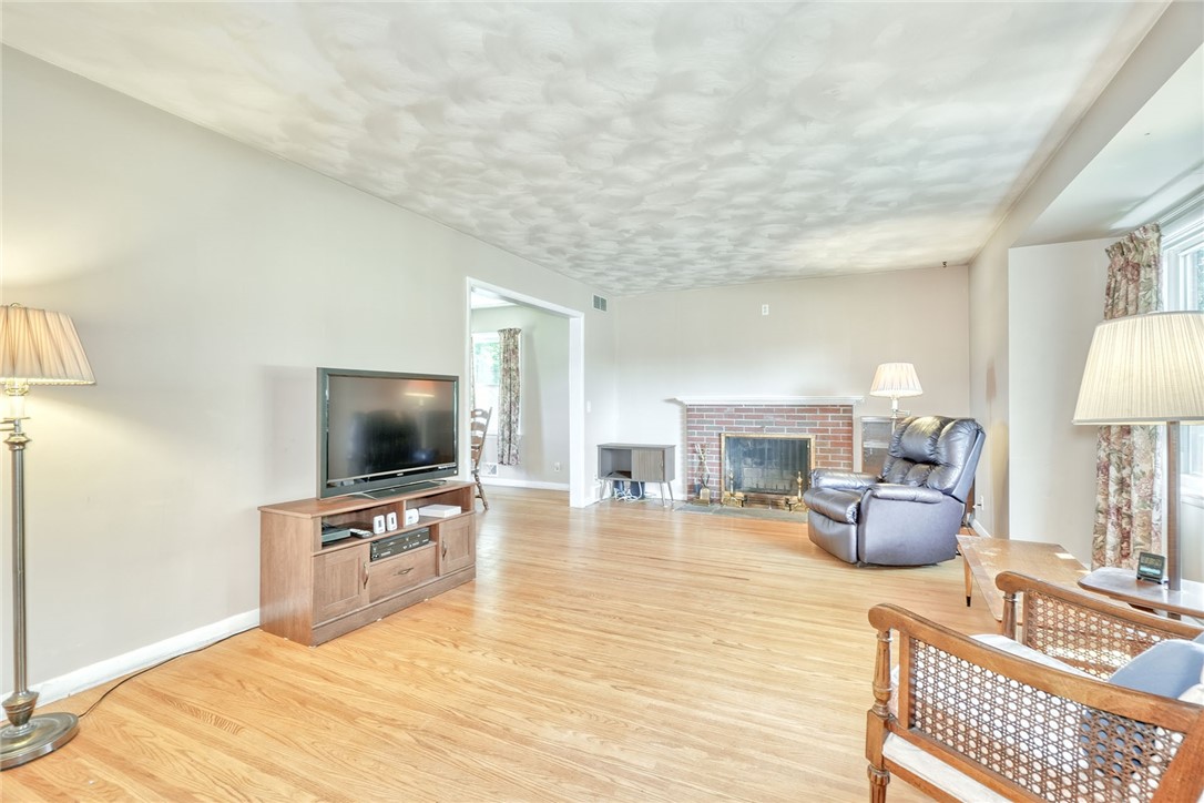 1108 State Road Penfield, NY 14580 - Photo 21 of 49