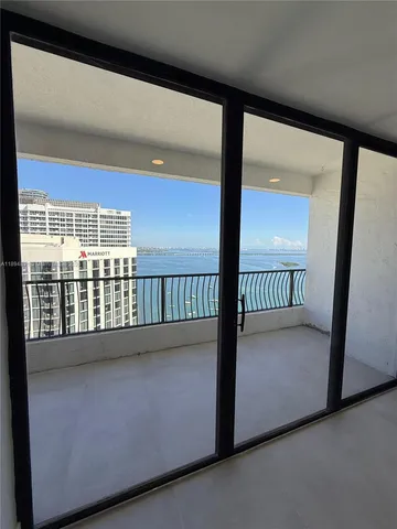 $2,900 | Omni, Miami, FL 33132