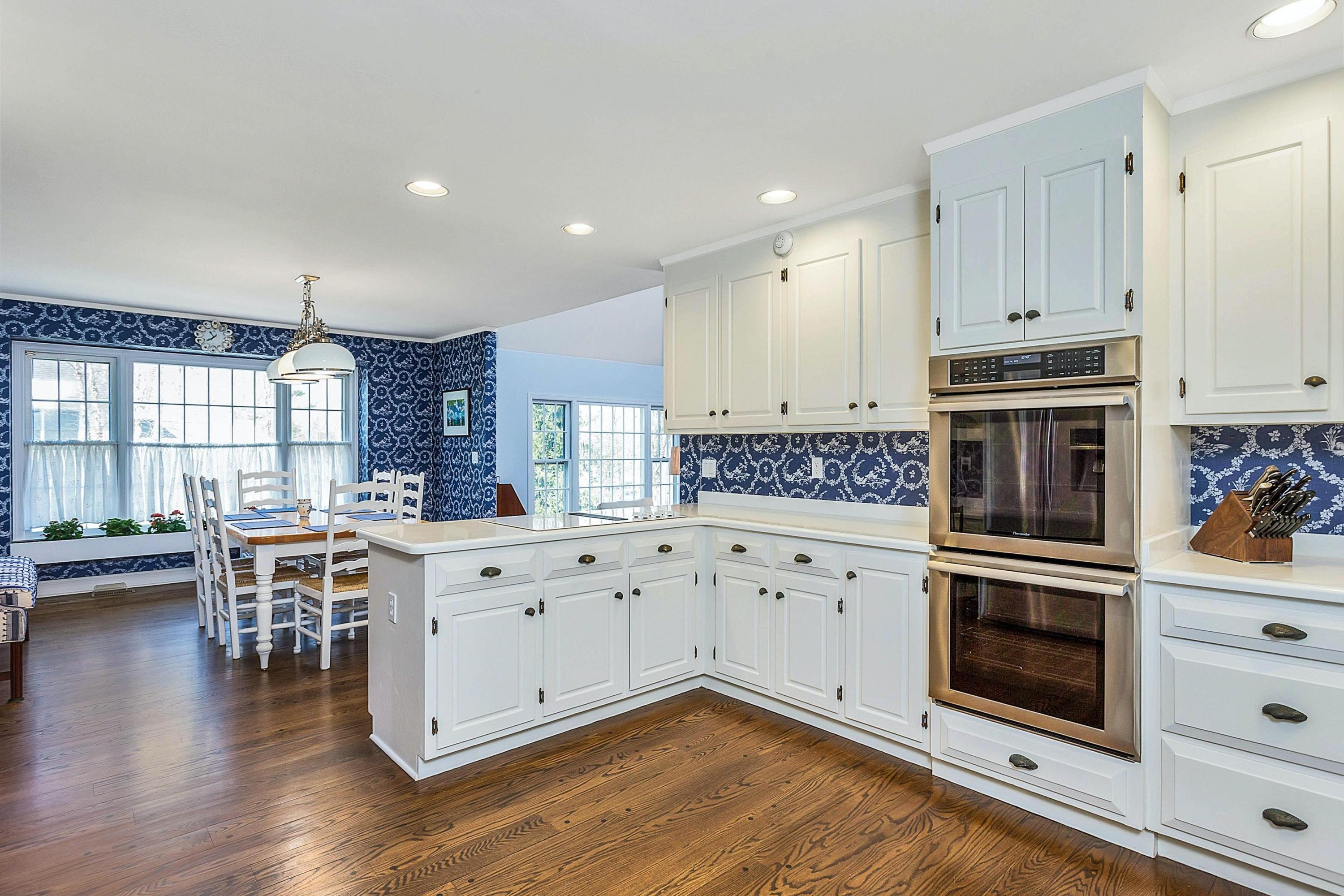 53 Brooks Road New Canaan, CT 06840 - Photo 11 of 29 036-268157-_MG_4920_6247678