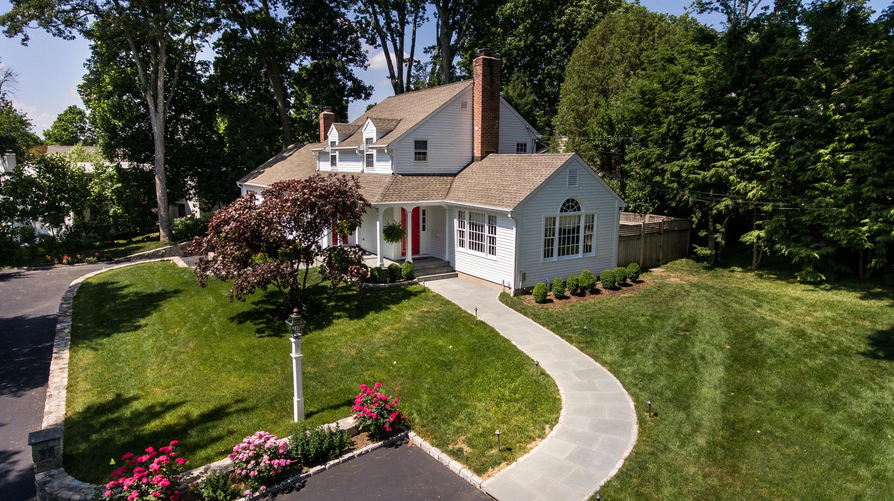 53 Brooks Road New Canaan, CT 06840 - Photo 3 of 29 022-268157-DJI_0052