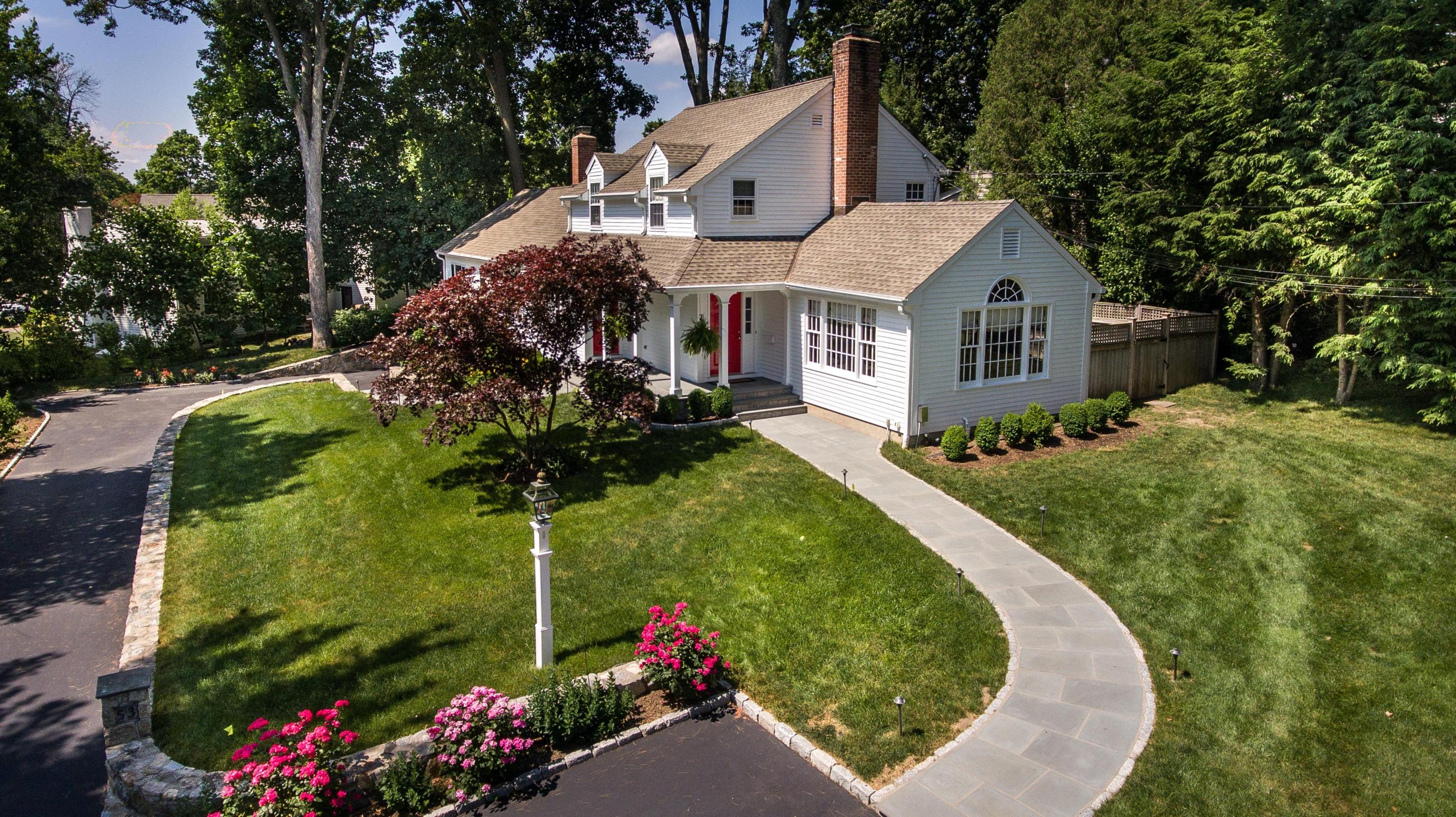 53 Brooks Road New Canaan, CT 06840 - Photo 8 of 29 005-268157-DJI_0050