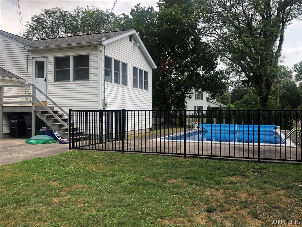 2 Naramore Drive Batavia City, NY 14020 - Photo 3 of 25