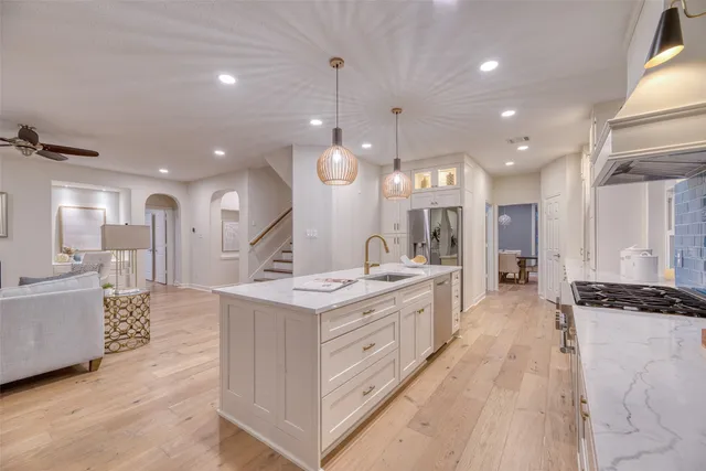 $739,000 | 19303 Allview Lane, Houston, TX 77094