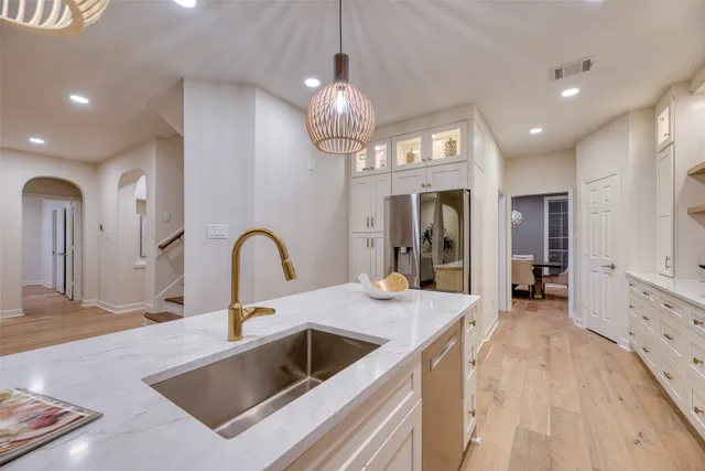 $739,000 | 19303 Allview Lane, Houston, TX 77094