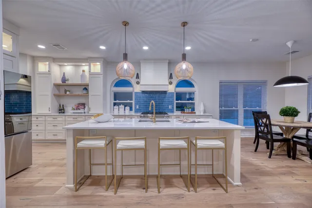 $739,000 | 19303 Allview Lane, Houston, TX 77094