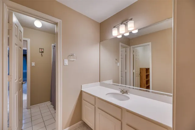 $739,000 | 19303 Allview Lane, Houston, TX 77094