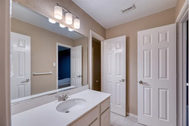 $739,000 | 19303 Allview Lane, Houston, TX 77094