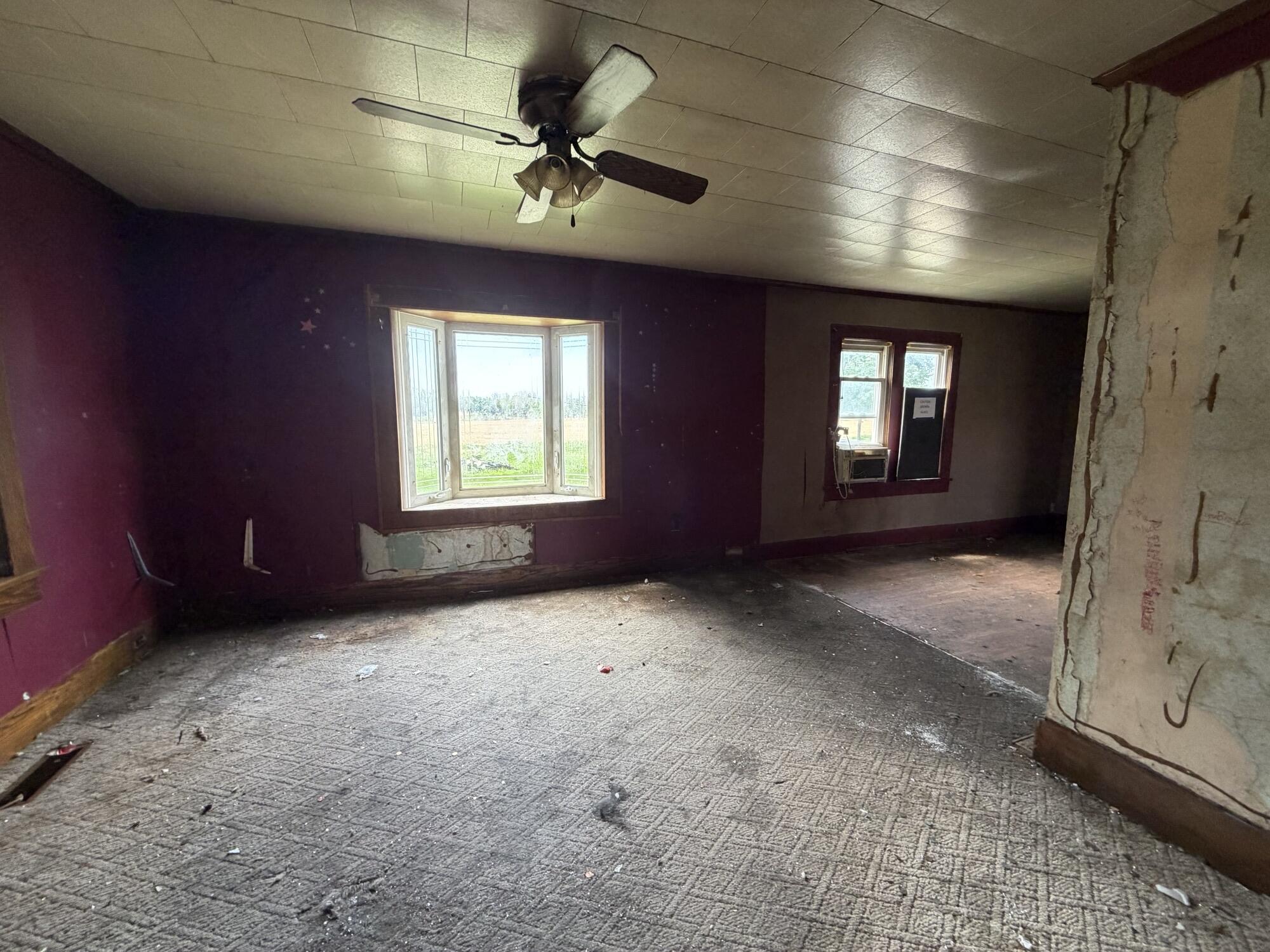 91402 Celery Center Road Decatur, MI 49045 - Photo 10 of 19 LIVING ROOM
