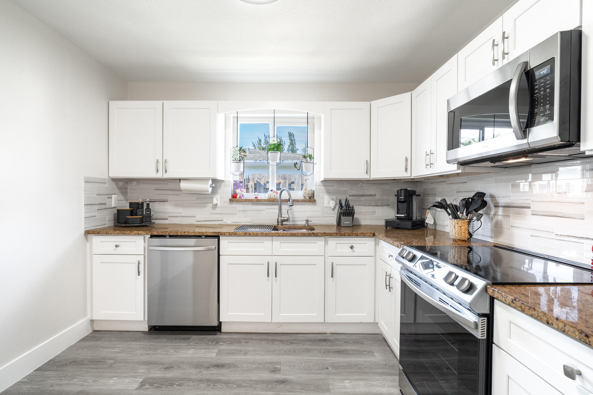 11171 Ladino Street Boca Raton, FL 33428 - Photo 9 of 28 Kitchen