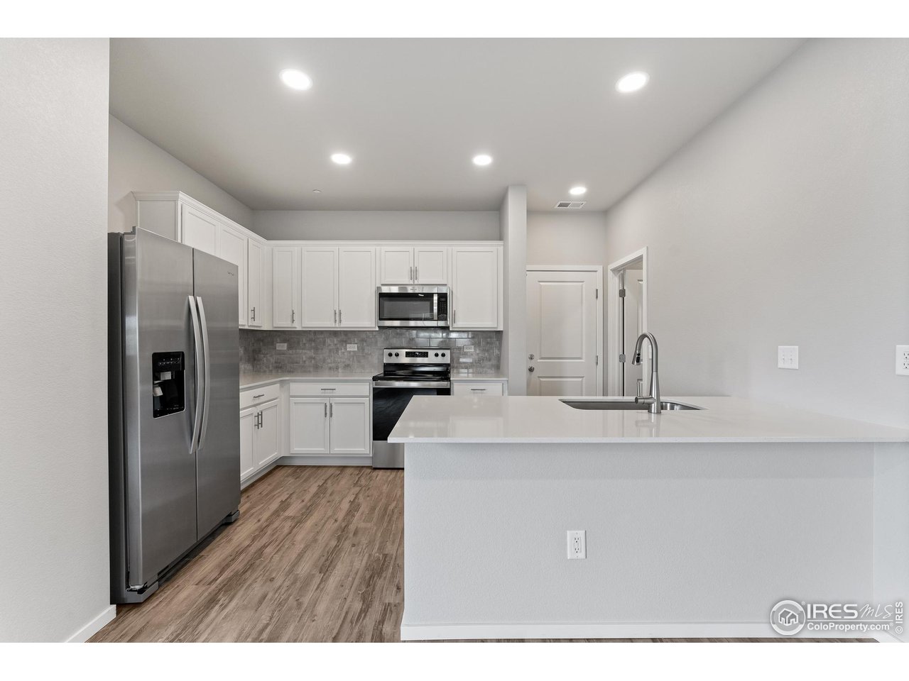 6615 4th St Road, Unit 1 Greeley, CO 80634 - Photo 14 of 31 All kitchen appliances are included!