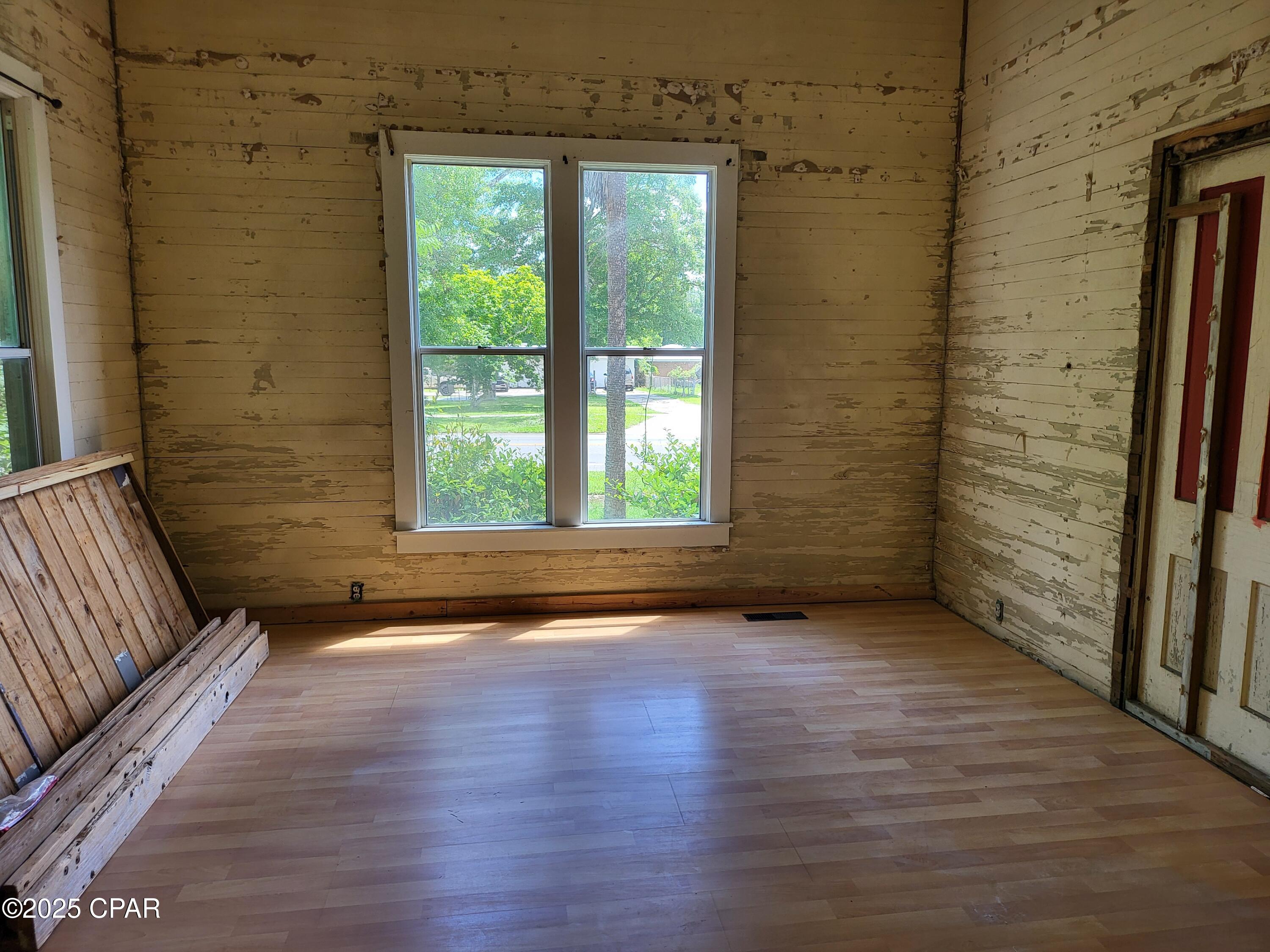 880 Main Street Chipley, FL 32428 - Photo 14 of 26