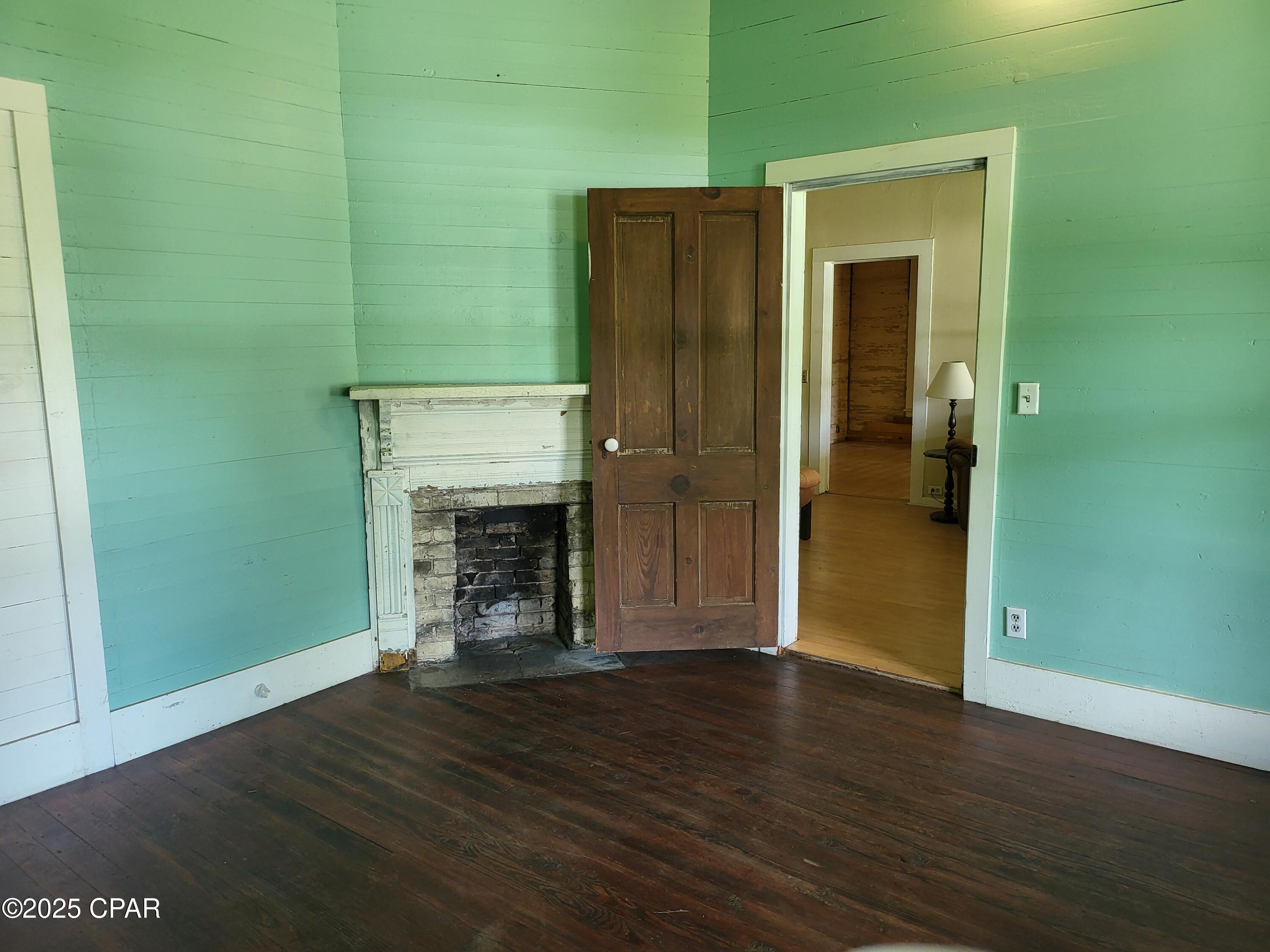 880 Main Street Chipley, FL 32428 - Photo 6 of 26