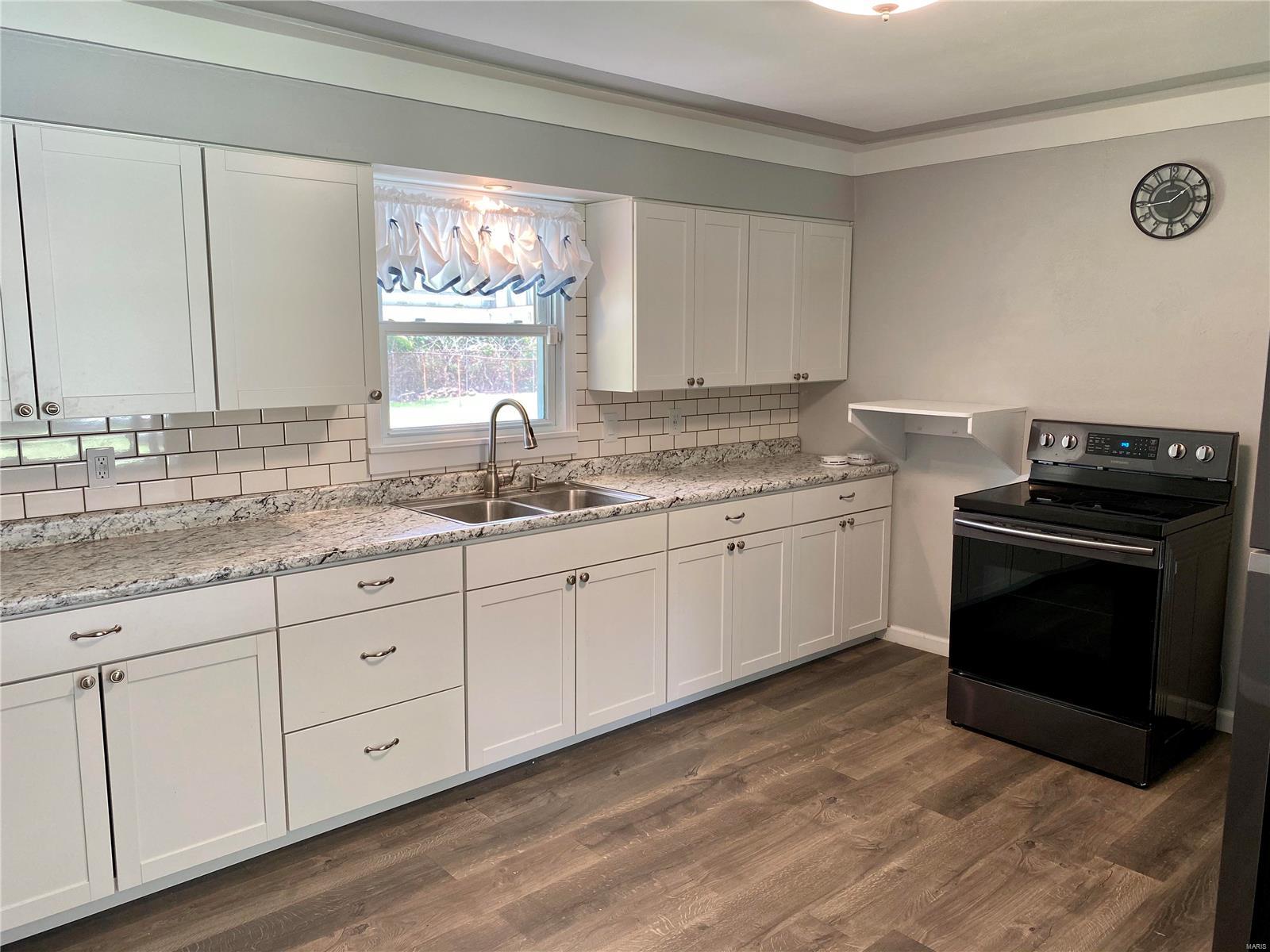 1654 St Thomas Road Granite City, IL 62040 - Photo 7 of 18 Gallery Image 7