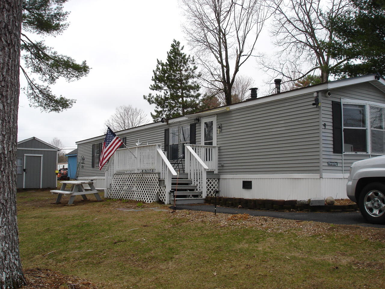 9 Holiday Lane Standish, ME 04084 - Photo 3 of 27 DSC09722