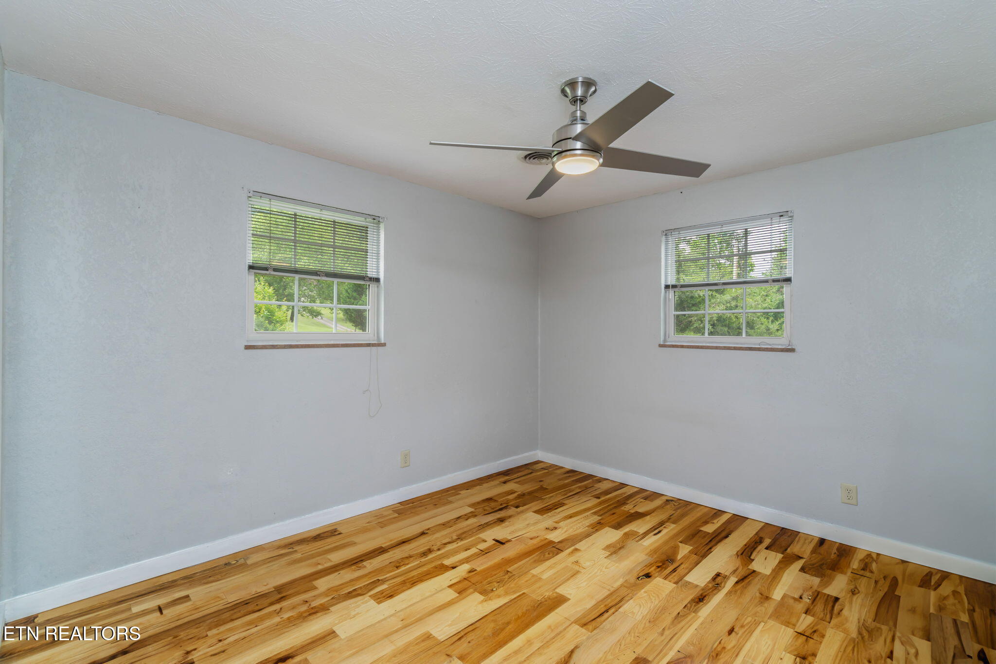 6901 Texas Valley Road Knoxville, TN 37938 - Photo 24 of 60 24-web-or-mls-6901 Texas Valley Road-16