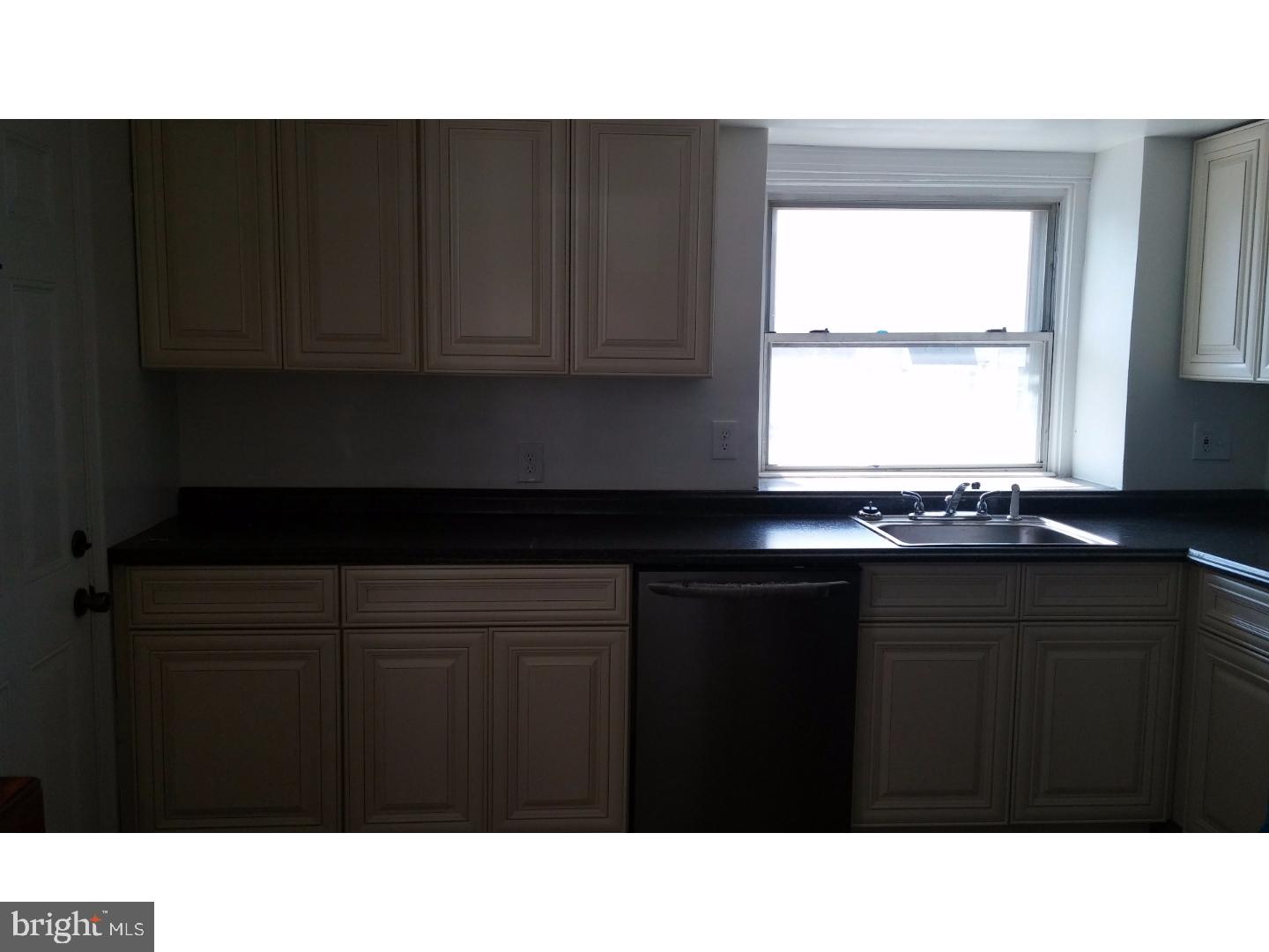 1208 Marlyn Road Philadelphia, PA 19151 - Photo 6 of 25 Gallery Image 6