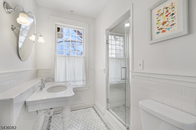 211 Mountainside Road Mendham, NJ 07945 - Photo 26 of 35