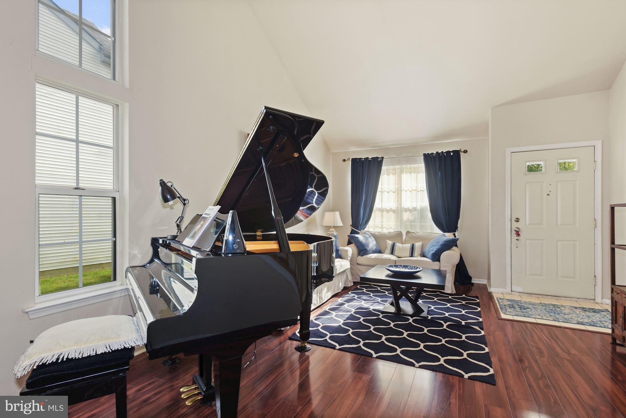 97 Ridgewood Way Burlington, NJ 08016 - Photo 7 of 31 Gallery Image 7