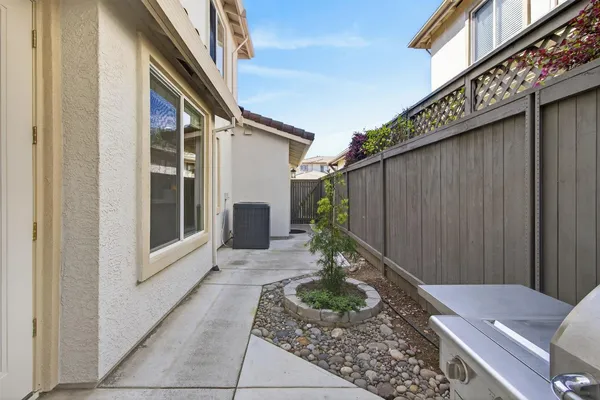 $999,000 | 1473 Rose Glen Drive, Roseville, CA 95661