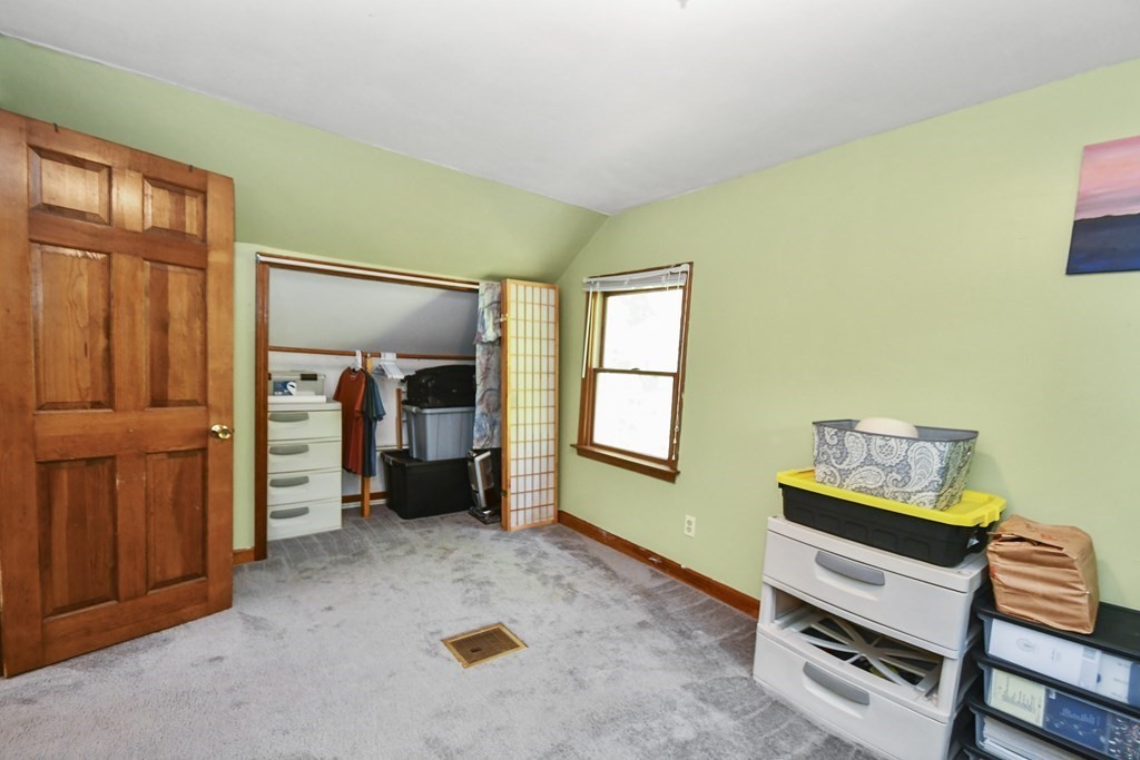 5 Dudley Road Townsend, MA 01469 - Photo 17 of 31 Gallery Image 17