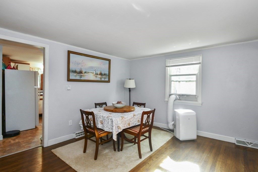 5 Dudley Road Townsend, MA 01469 - Photo 10 of 31 Gallery Image 10