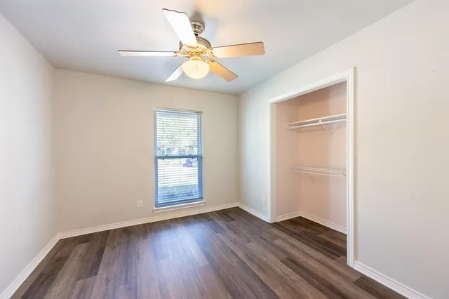 $300,000 | 9210 Linda Vista Drive, Rowlett, TX 75088