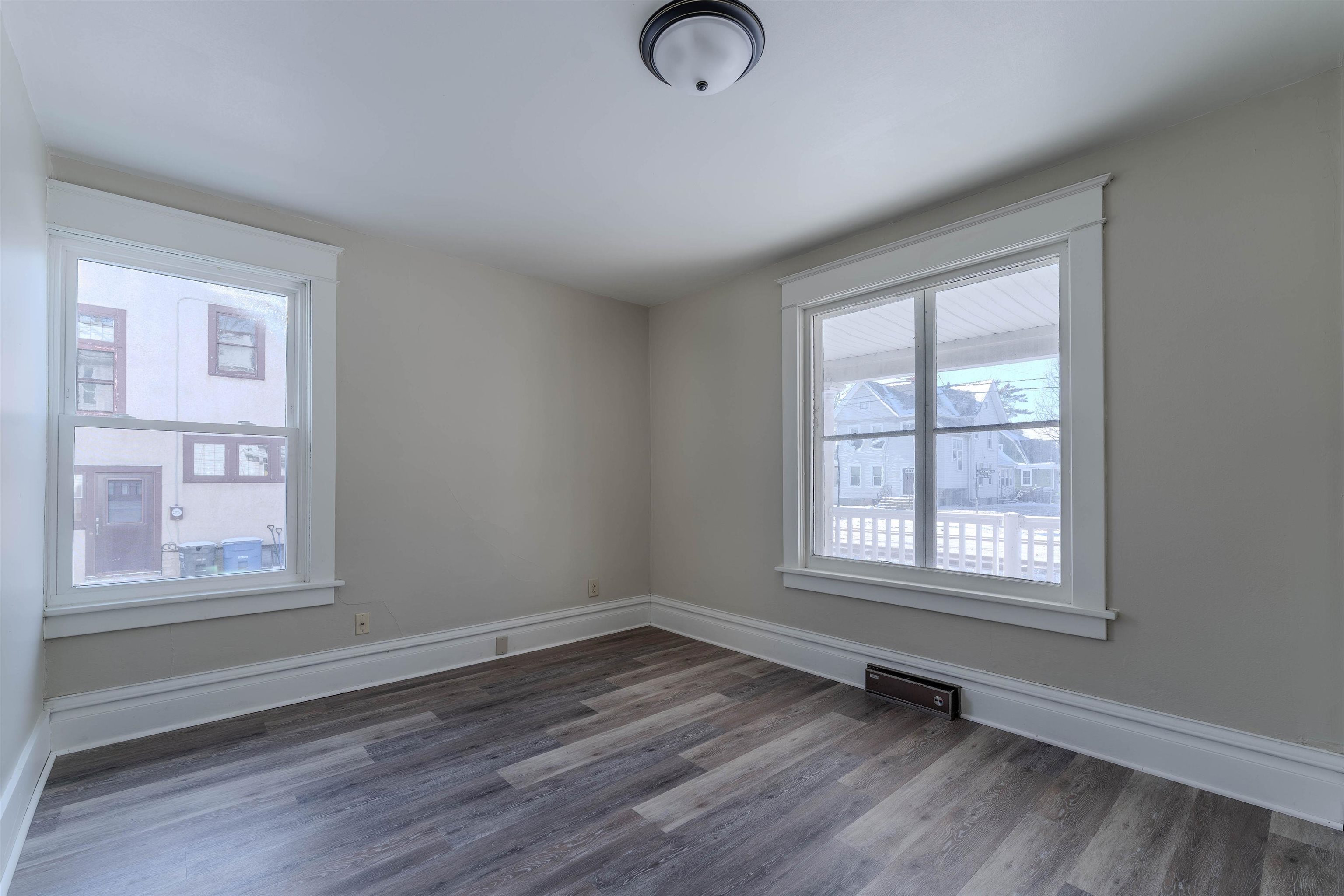 630 Jackson Street Oshkosh, WI 54901 - Photo 13 of 35