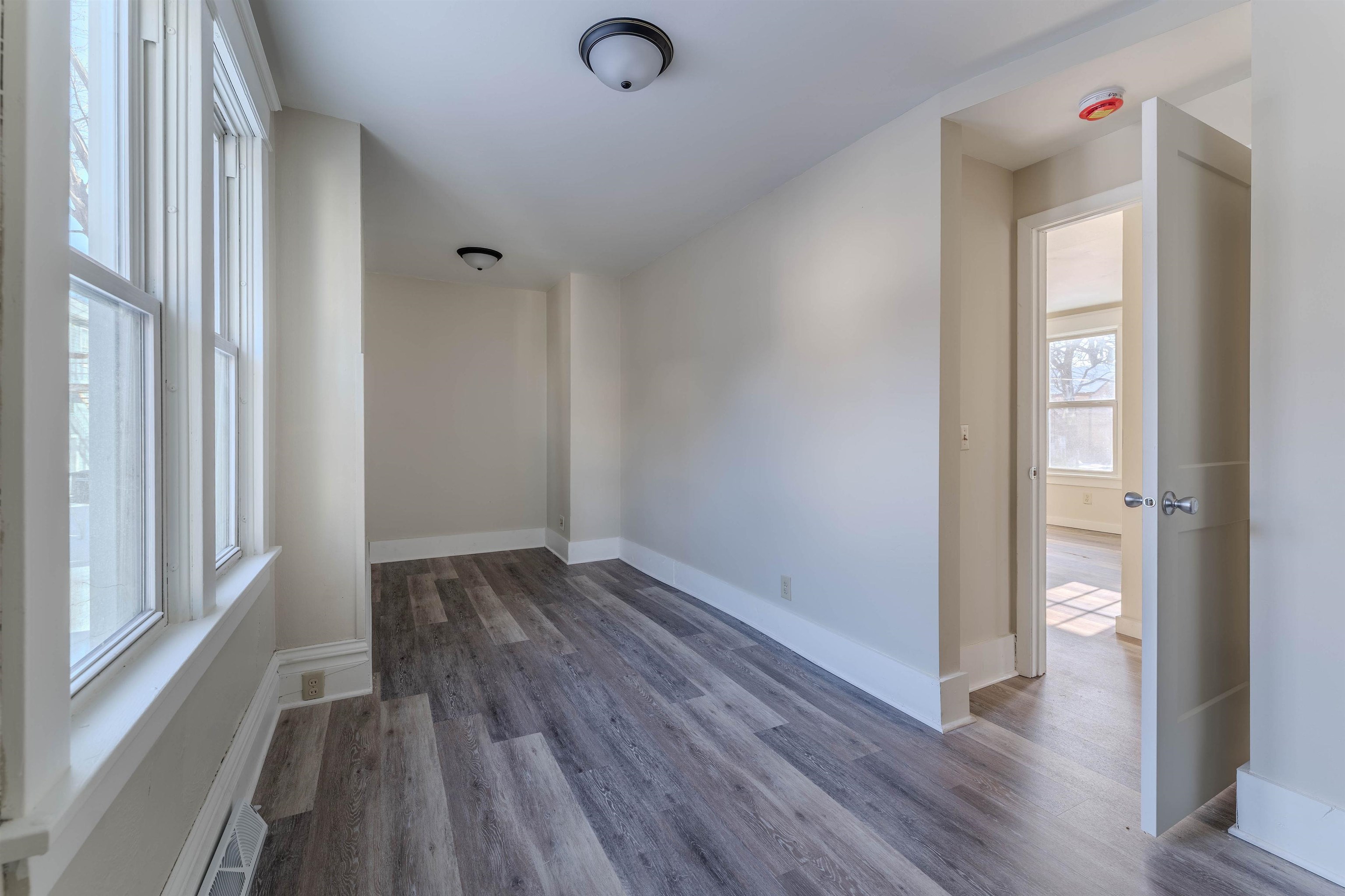 630 Jackson Street Oshkosh, WI 54901 - Photo 16 of 35