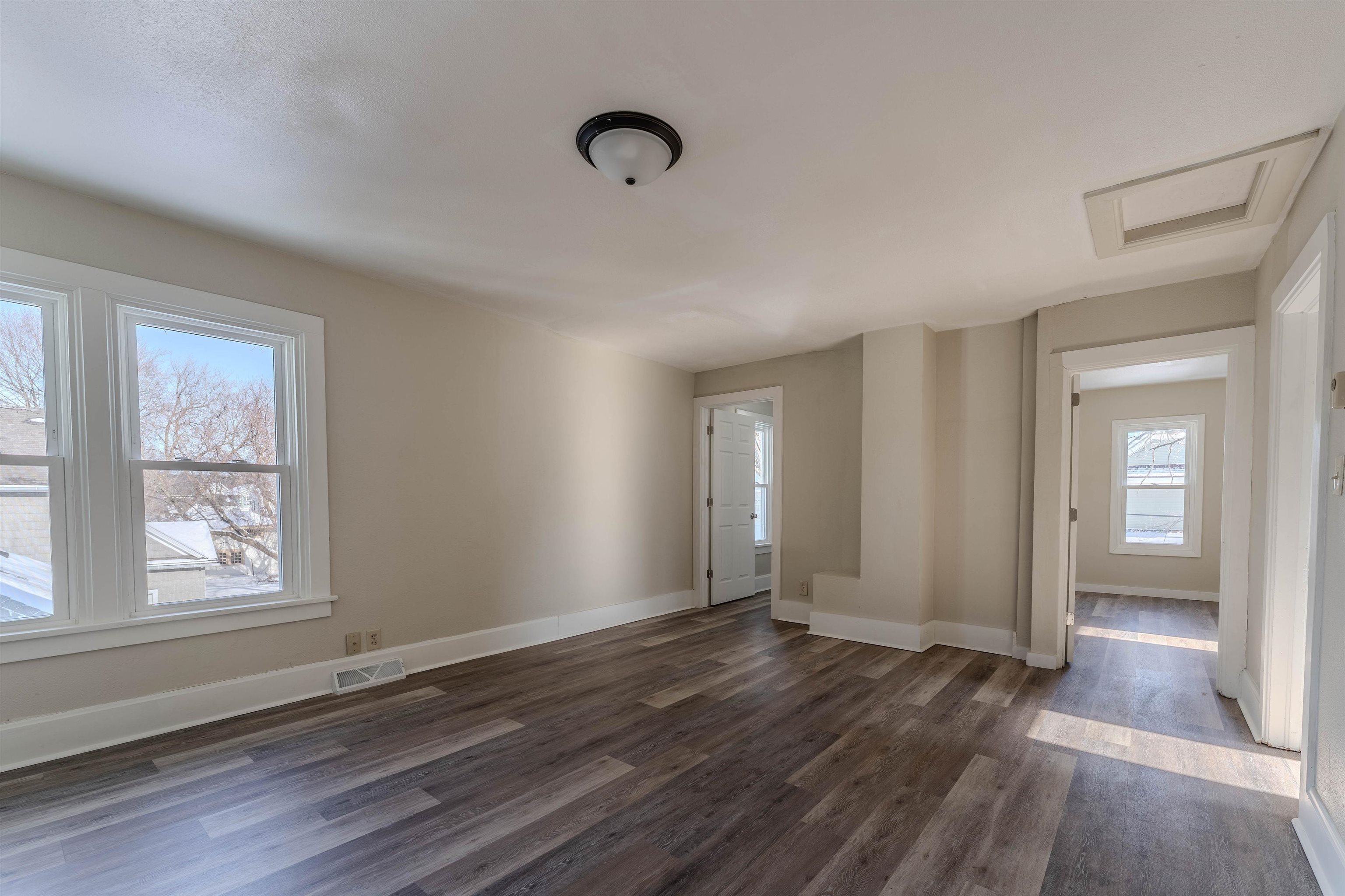 630 Jackson Street Oshkosh, WI 54901 - Photo 19 of 35