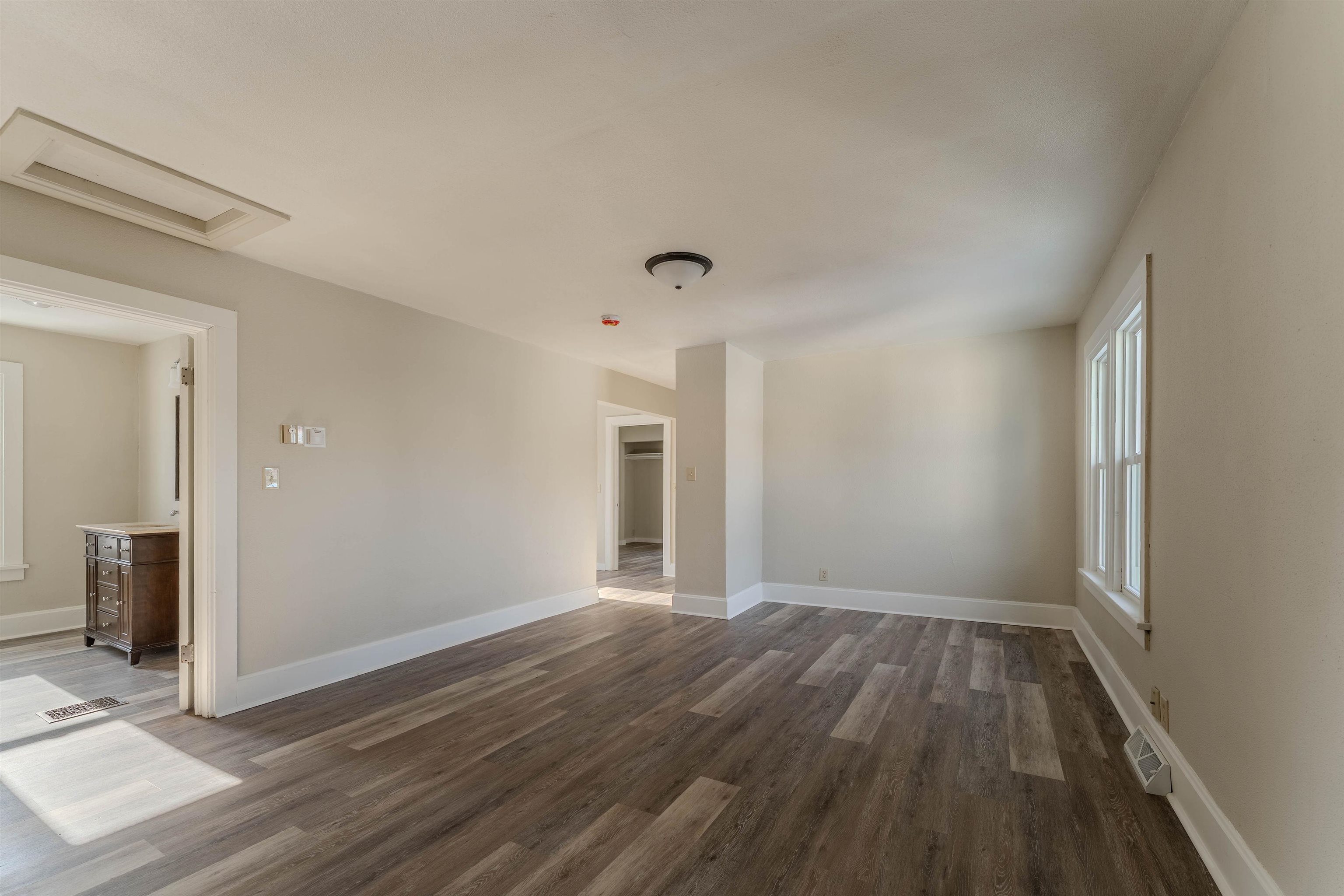 630 Jackson Street Oshkosh, WI 54901 - Photo 21 of 35