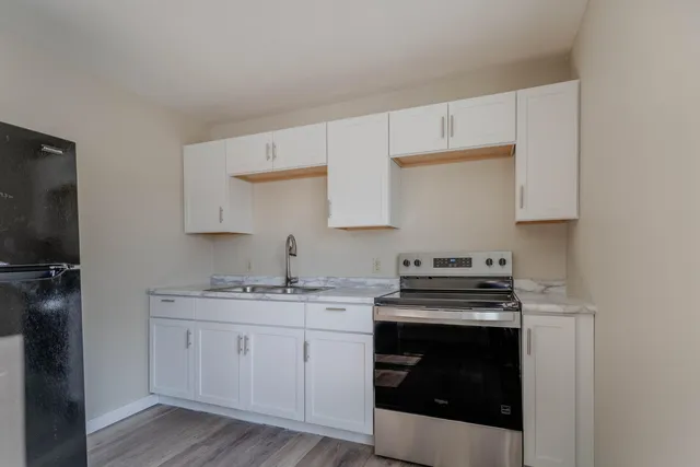 $239,900 | 630 Jackson Street, Oshkosh, WI 54901