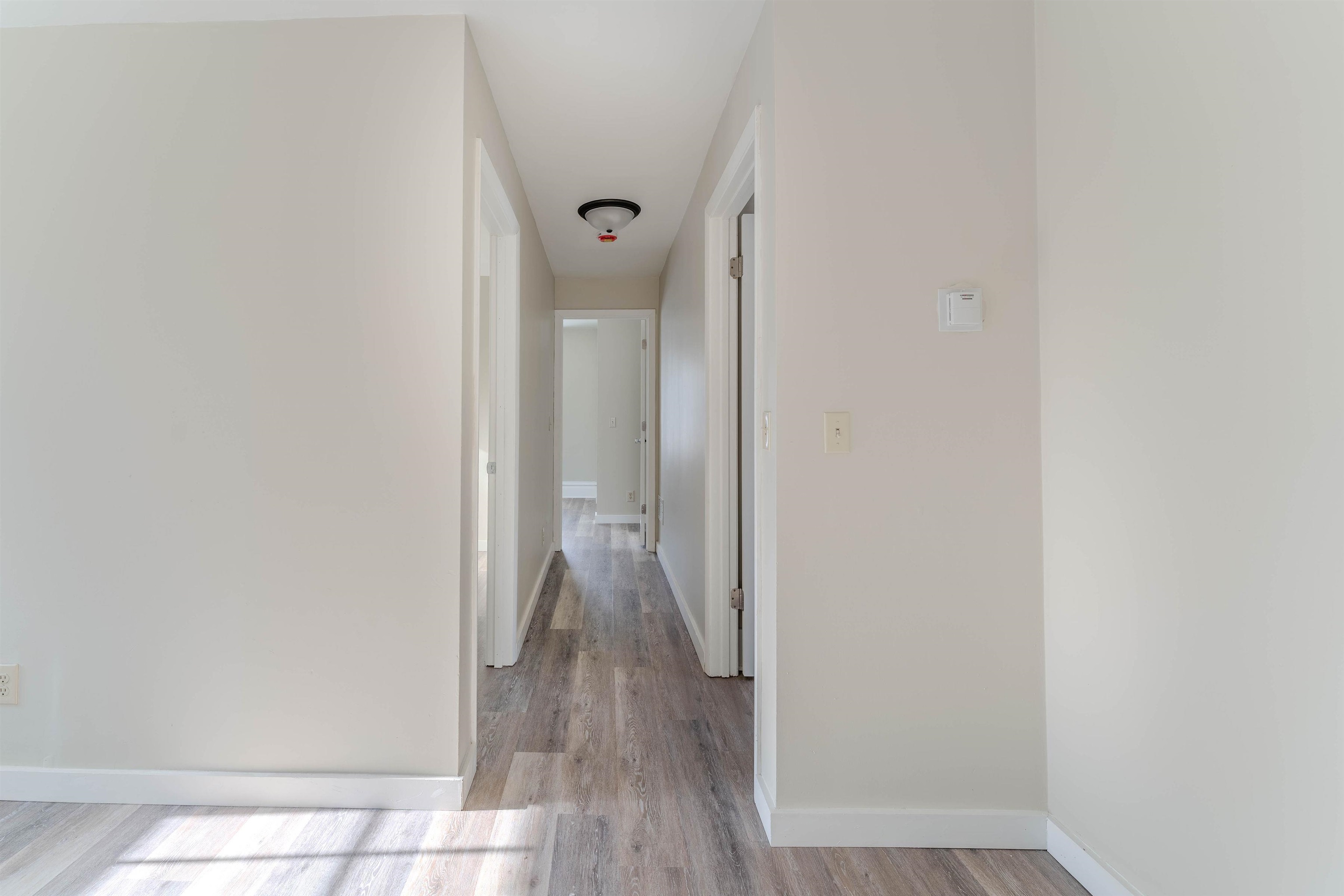 630 Jackson Street Oshkosh, WI 54901 - Photo 6 of 35