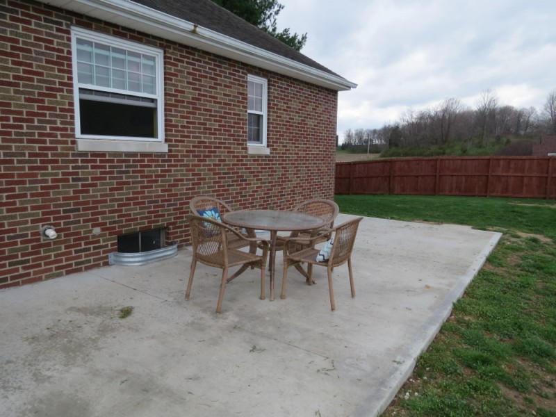 4950 Royalton Road Southwest Lancaster, OH 43130 - Photo 4 of 13 Gallery Image 4
