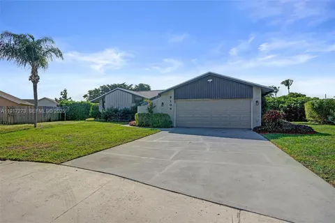 $745,000 | 3108 Phoebe Lane, Delray Beach, FL 33444