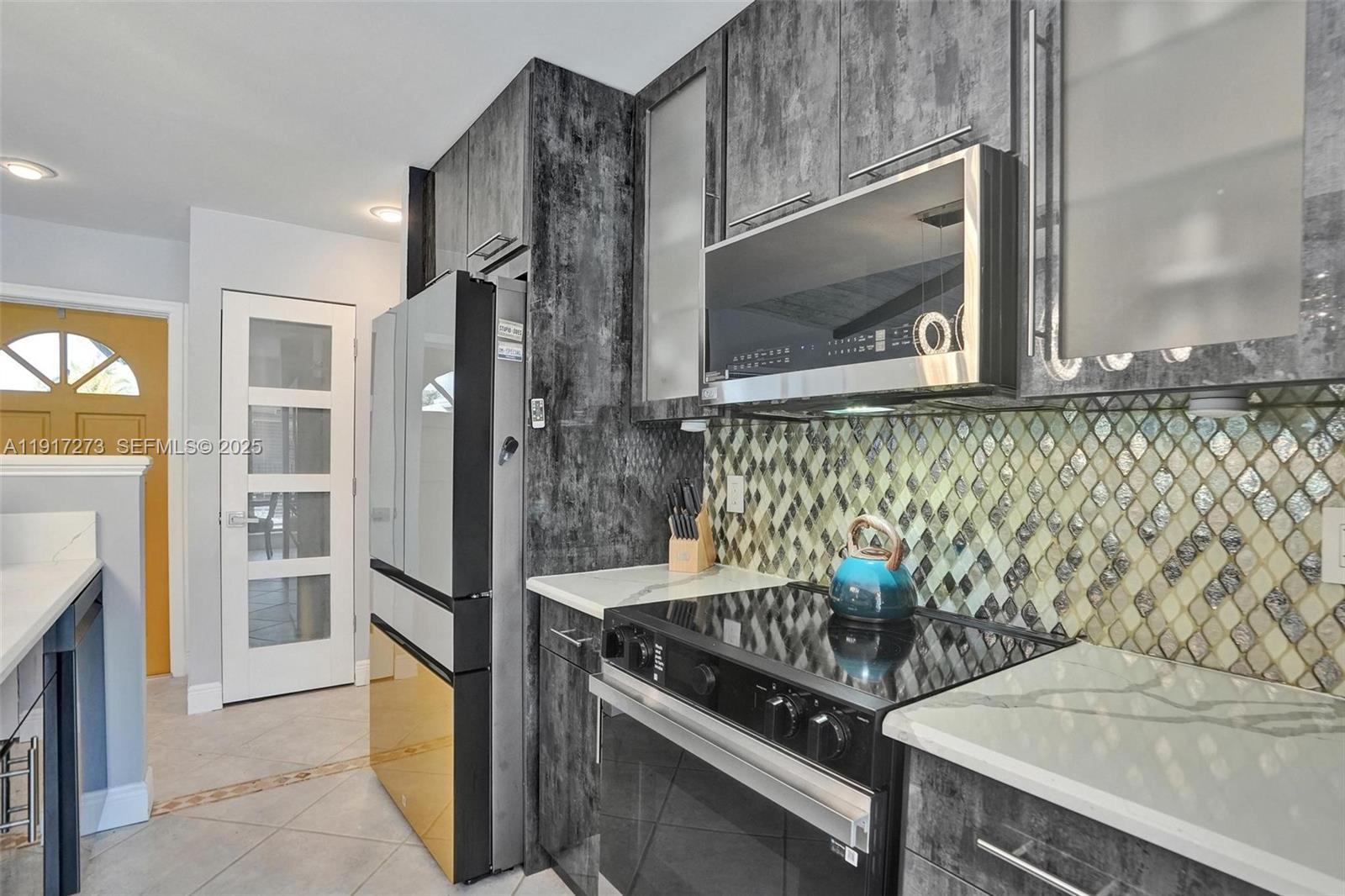 3108 Phoebe Lane Delray Beach, FL 33444 - Photo 12 of 46