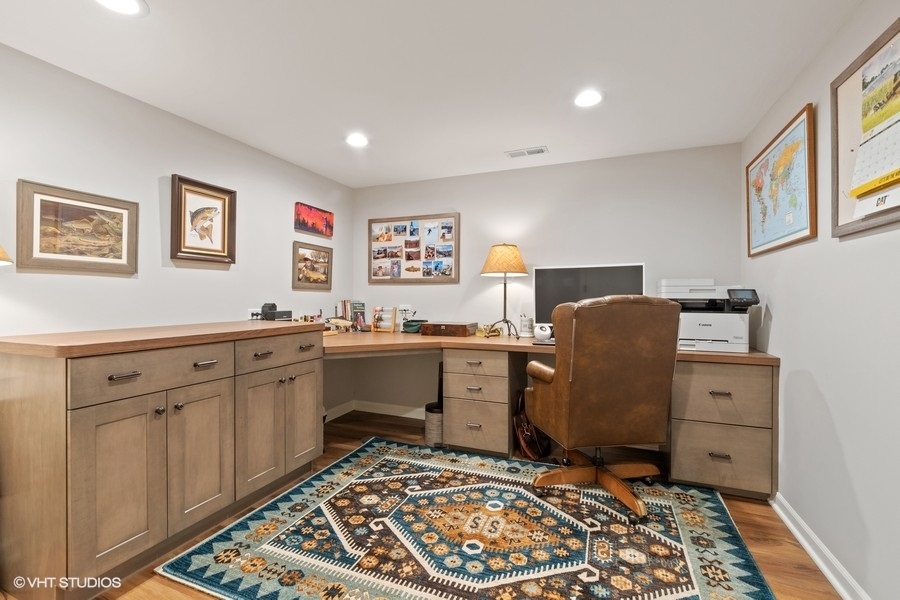 899 Cherokee Road Lake Forest, IL 60045 - Photo 28 of 37