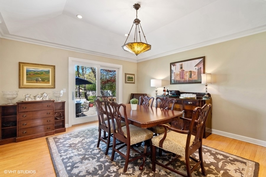 899 Cherokee Road Lake Forest, IL 60045 - Photo 9 of 37